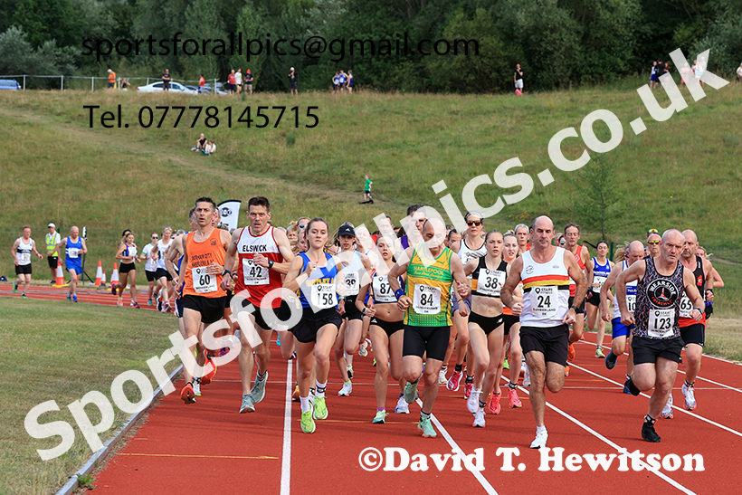 The 2025 Sunderland 5k Womens and Mens Vet. Over-50s, Silksworth, Sunderland. Photo: David T. Hewitson/Sports for All Pics